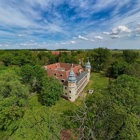 Palac Krobielowice คองเท โวรซลาฟสเกย์ ภายนอก รูปภาพ