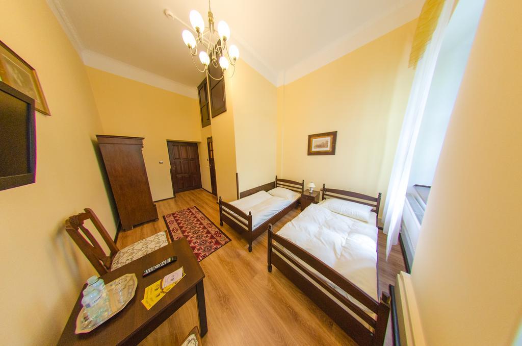 Palac Krobielowice คองเท โวรซลาฟสเกย์ ภายนอก รูปภาพ