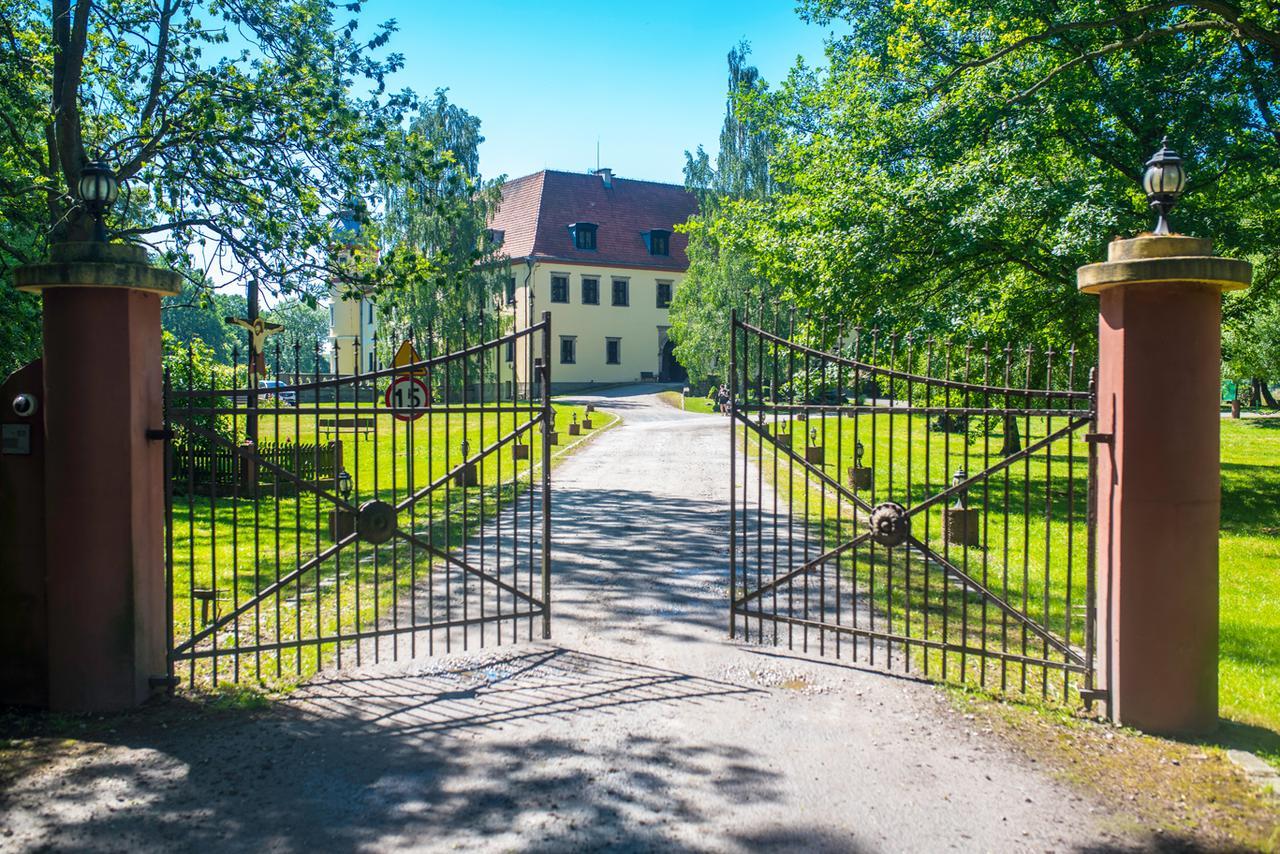 Palac Krobielowice คองเท โวรซลาฟสเกย์ ภายนอก รูปภาพ